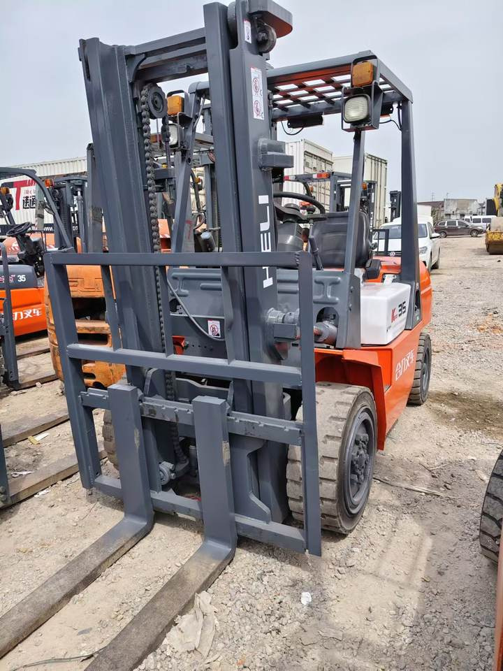 Used 3-Ton Heli Diesel Forklift Truck Model CPCD30 - Diesel forklift: picture 2 Used 3-Ton Heli Diesel Forklift Truck Model CPCD30 - Diesel forklift: picture 2