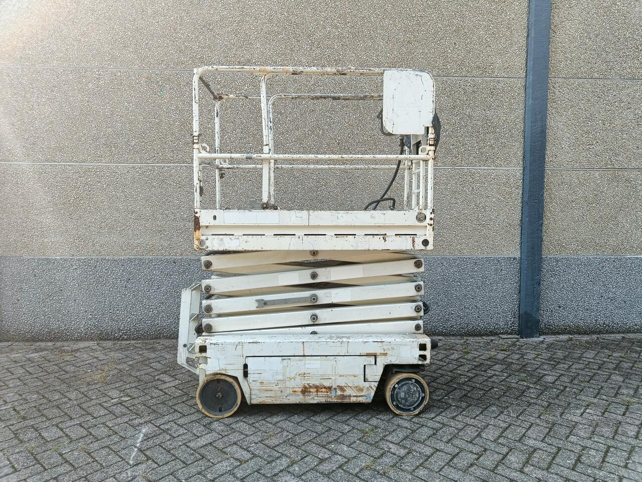 Imer IT 7380 Verrijdbare Schaarlift - Scissor lift: picture 4 Imer IT 7380 Verrijdbare Schaarlift - Scissor lift: picture 4