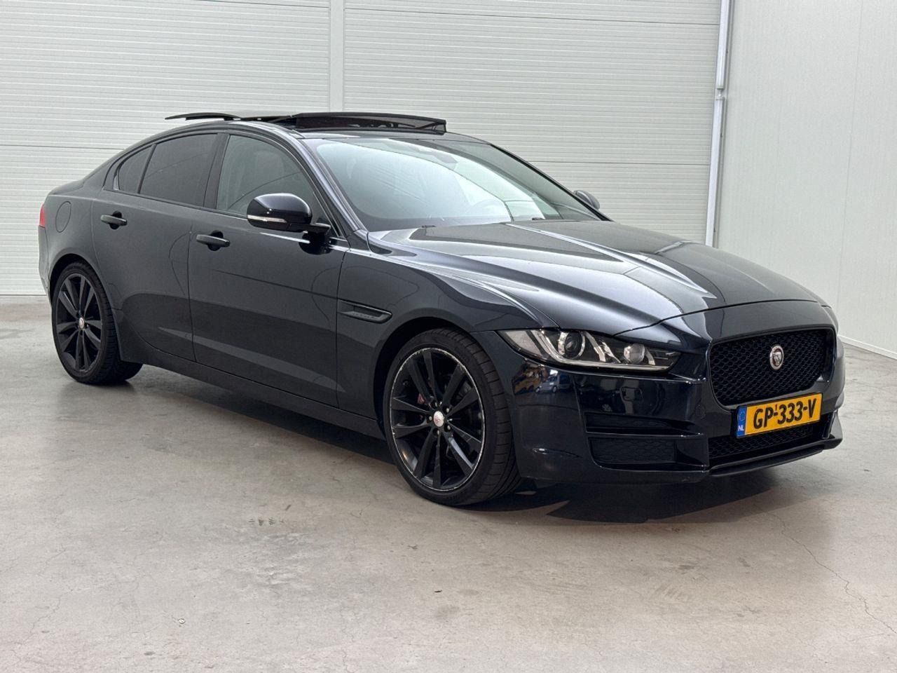 Jaguar XE 2.0 D Portfolio | 2015 | 162.422 km | GP333V | NAP: Logisch - Car: picture 2 Jaguar XE 2.0 D Portfolio | 2015 | 162.422 km | GP333V | NAP: Logisch - Car: picture 2