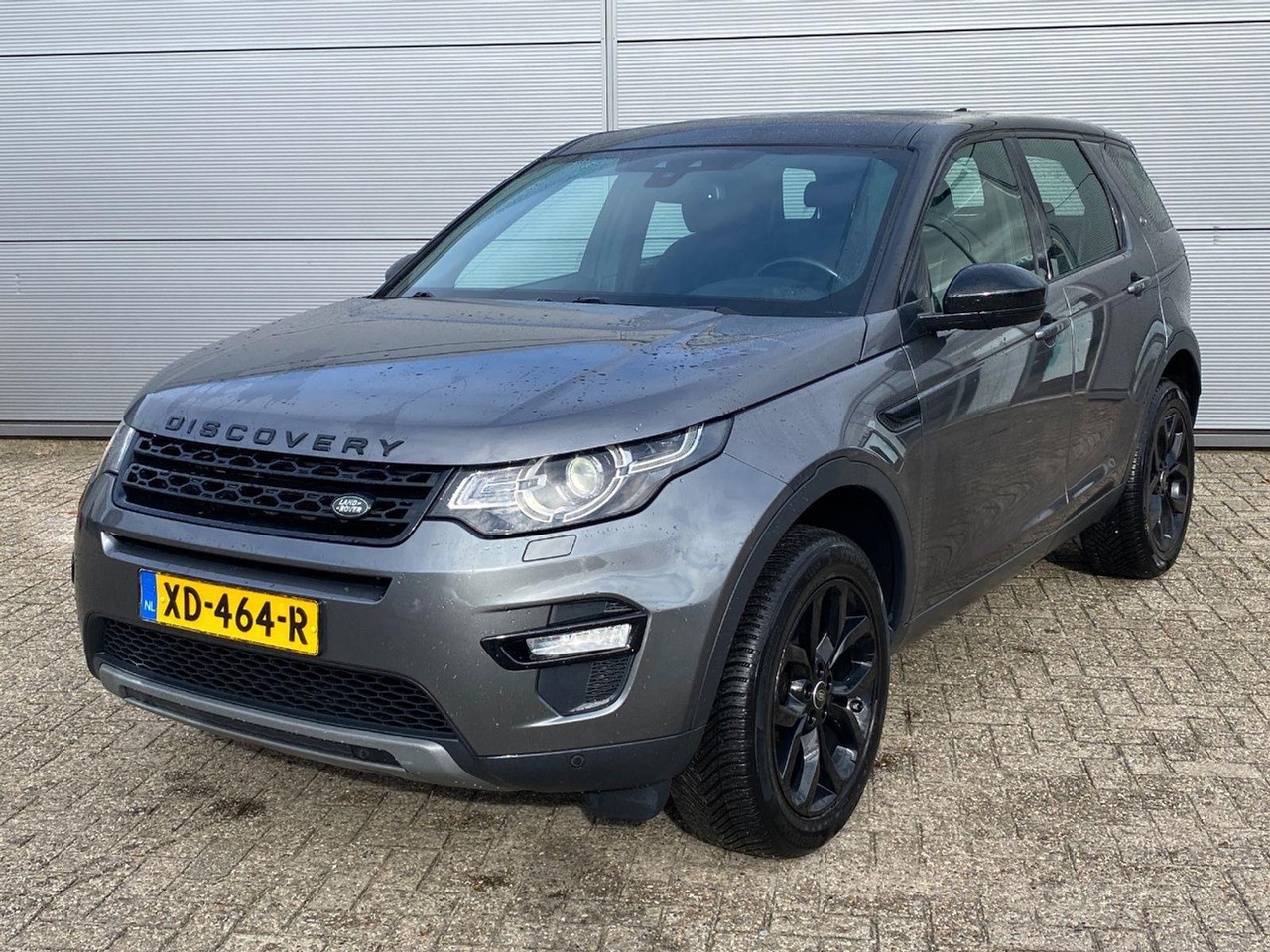 Land Rover Discovery Sport 2.0 TD4 Anniversary | 2019 | 142.310 km | Automaat | XD464R | NAP: Logisch - SUV: picture 1 Land Rover Discovery Sport 2.0 TD4 Anniversary | 2019 | 142.310 km | Automaat | XD464R | NAP: Logisch - SUV: picture 1