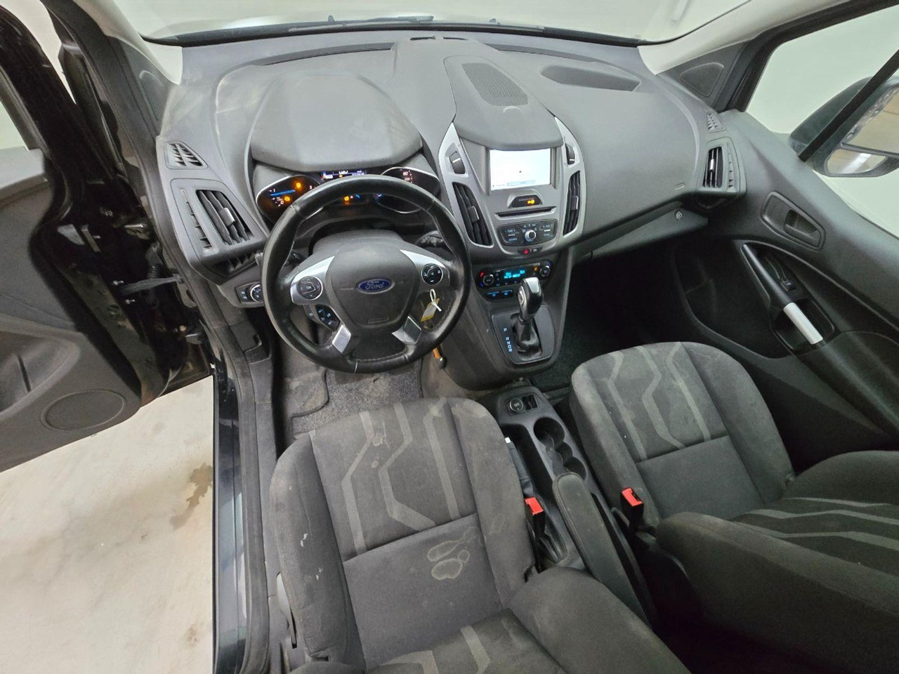 Ford Transit Connect 1.5 TDCI L2 Trend | 2017 | 202.204 km | Automaat | V397DP | NAP: Logisch - Other machinery: picture 5 Ford Transit Connect 1.5 TDCI L2 Trend | 2017 | 202.204 km | Automaat | V397DP | NAP: Logisch - Other machinery: picture 5