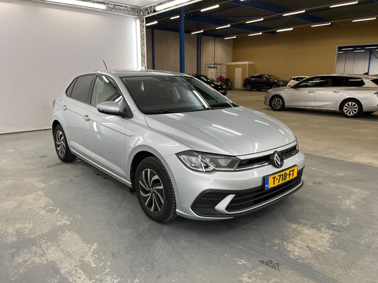 Volkswagen Polo 1.0 TSI Life Business | 2023 | 73.998 km | T718FT | NAP: Logisch - Hatchback: picture 2 Volkswagen Polo 1.0 TSI Life Business | 2023 | 73.998 km | T718FT | NAP: Logisch - Hatchback: picture 2