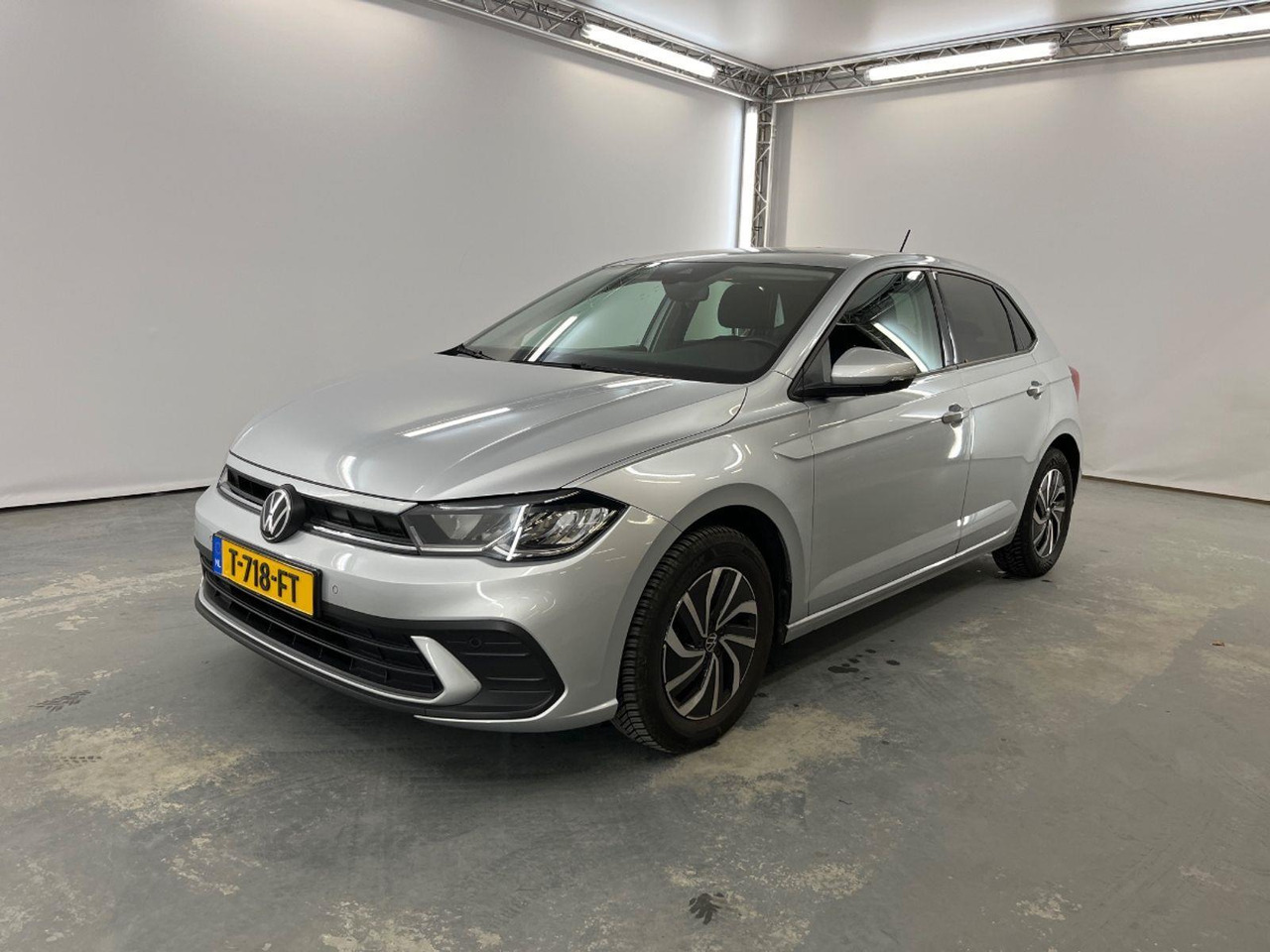 Volkswagen Polo 1.0 TSI Life Business | 2023 | 73.998 km | T718FT | NAP: Logisch - Hatchback: picture 1 Volkswagen Polo 1.0 TSI Life Business | 2023 | 73.998 km | T718FT | NAP: Logisch - Hatchback: picture 1