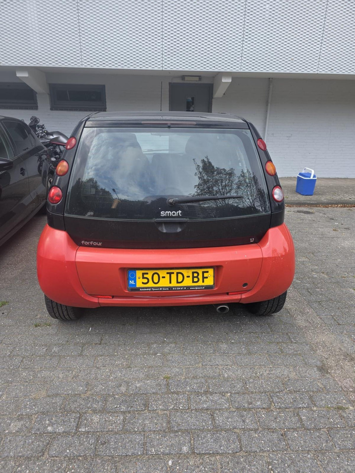 Smart | forfour | 1.1 pulse | 2006 | 234.985 km | 50TDBF | Logisch - Hatchback: picture 3 Smart | forfour | 1.1 pulse | 2006 | 234.985 km | 50TDBF | Logisch - Hatchback: picture 3