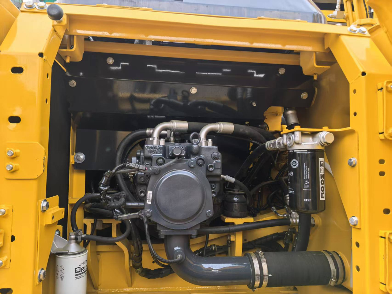 KOMATSU PC160 - Crawler excavator: picture 5 KOMATSU PC160 - Crawler excavator: picture 5