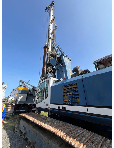 Bauer BG 24 H - Drilling rig: picture 4 Bauer BG 24 H - Drilling rig: picture 4