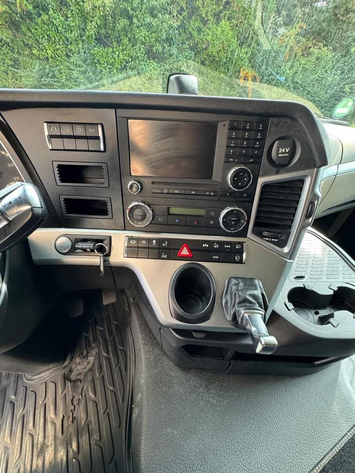 Box truck Mercedes-Benz Actros2545/2xLBW/Retarder/Lenk-Lift/Top-Zustand: picture 10 Box truck Mercedes-Benz Actros2545/2xLBW/Retarder/Lenk-Lift/Top-Zustand: picture 10
