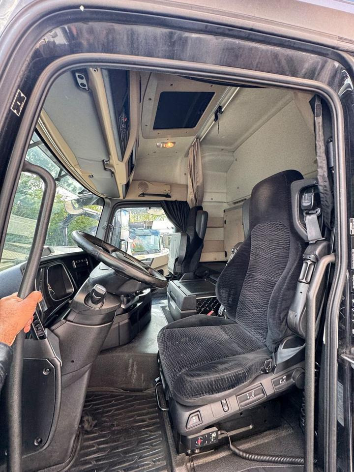 Box truck Mercedes-Benz Actros2545/2xLBW/Retarder/Lenk-Lift/Top-Zustand: picture 12 Box truck Mercedes-Benz Actros2545/2xLBW/Retarder/Lenk-Lift/Top-Zustand: picture 12