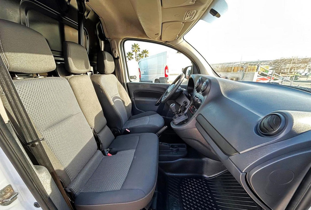 Small van Mercedes Benz Citan 111 cdi Long 3 posti: picture 10 Small van Mercedes Benz Citan 111 cdi Long 3 posti: picture 10