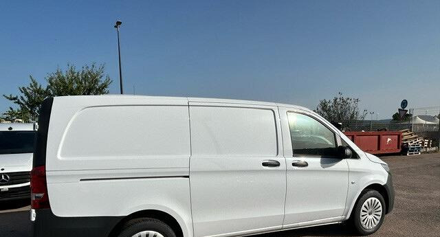 Mercedes-Benz Vito 114 FURGONE PRO LONG - Panel van: picture 5 Mercedes-Benz Vito 114 FURGONE PRO LONG - Panel van: picture 5