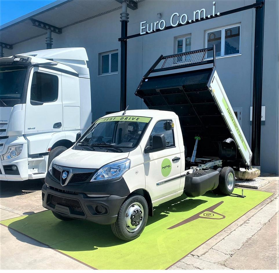 Piaggio Porter 1.5 Benzina/Gpl 106 cv Ribaltabile - Tipper van: picture 2 Piaggio Porter 1.5 Benzina/Gpl 106 cv Ribaltabile - Tipper van: picture 2