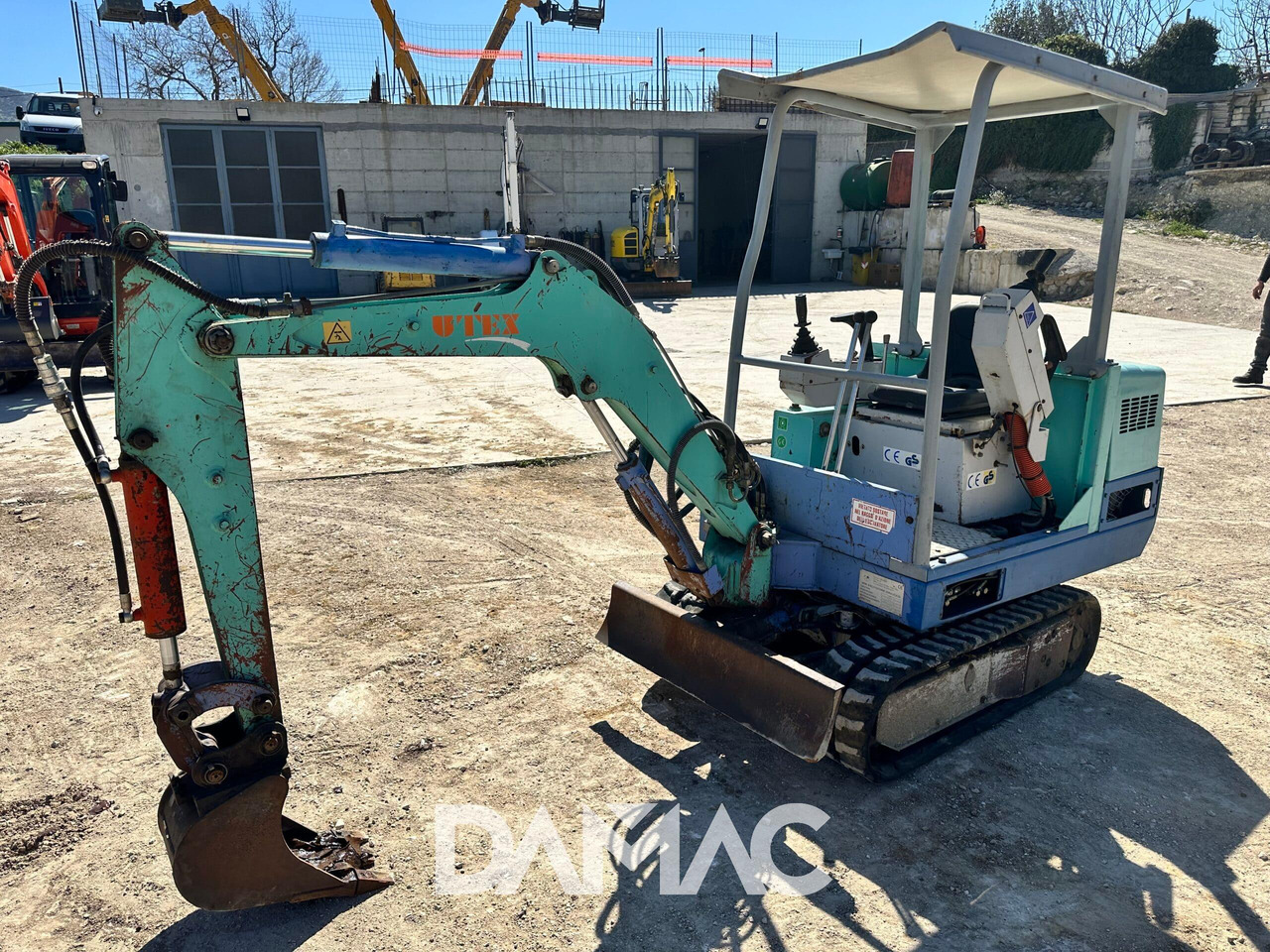 UTEX 1.3 - Mini excavator: picture 1 UTEX 1.3 - Mini excavator: picture 1