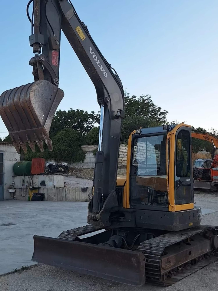 VOLVO ECR88 PLUS - Mini excavator: picture 4 VOLVO ECR88 PLUS - Mini excavator: picture 4
