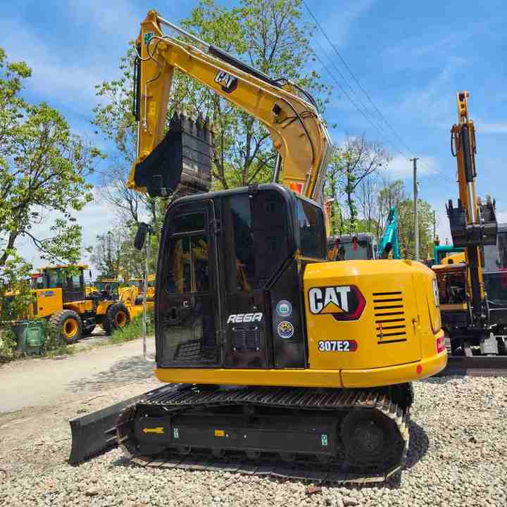 CATERPILLAR 307E2 - Crawler excavator: picture 1 CATERPILLAR 307E2 - Crawler excavator: picture 1