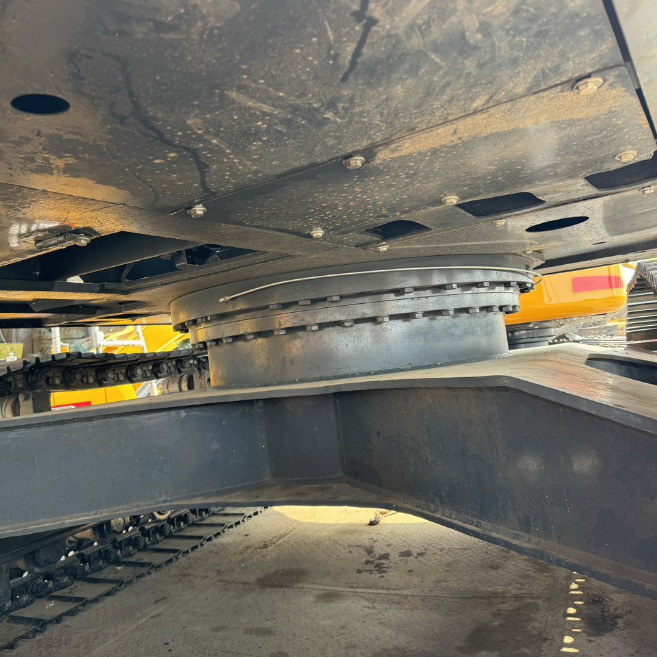 DOOSAN DX300 - Crawler excavator: picture 5 DOOSAN DX300 - Crawler excavator: picture 5