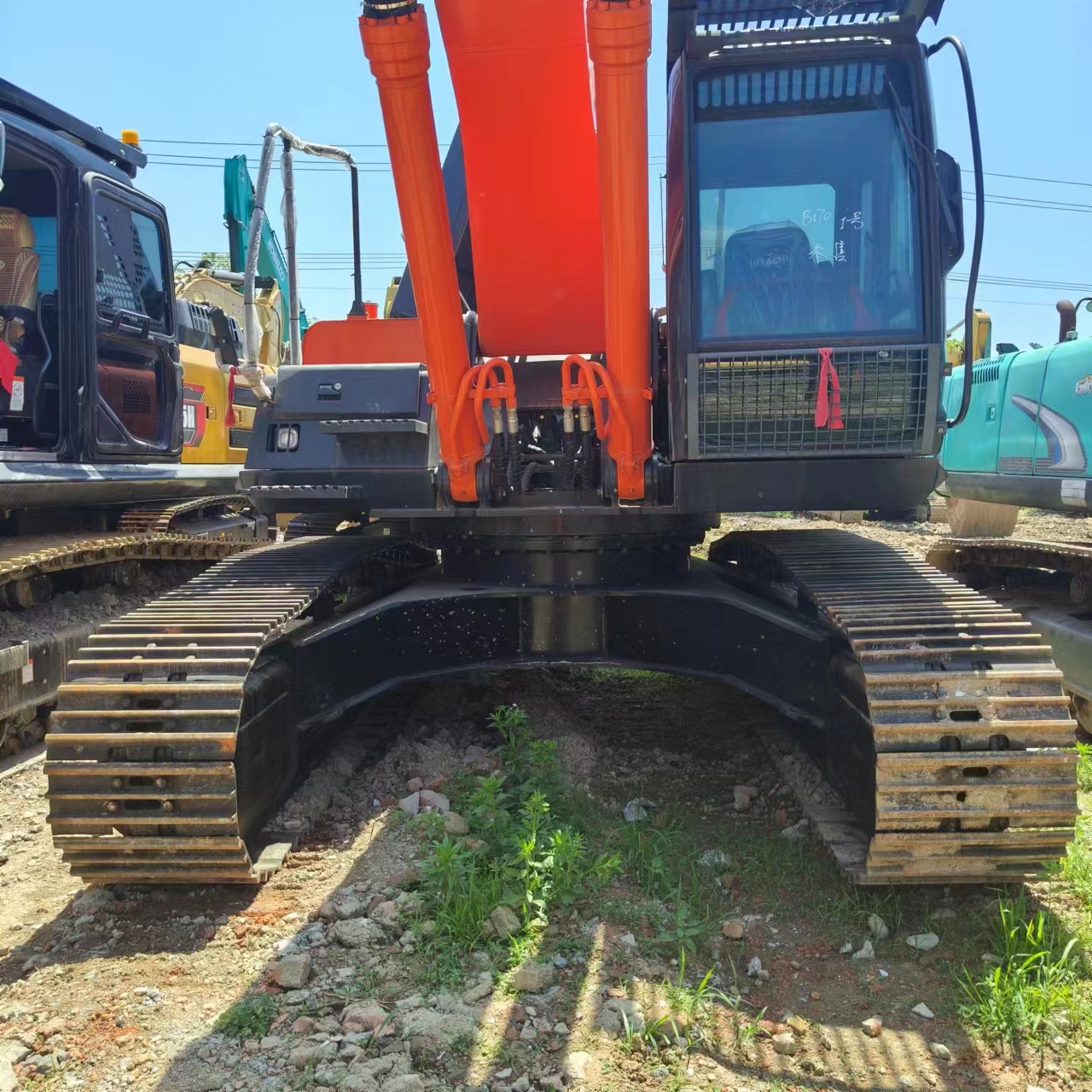 Crawler excavator HITACHI ZX350: picture 6