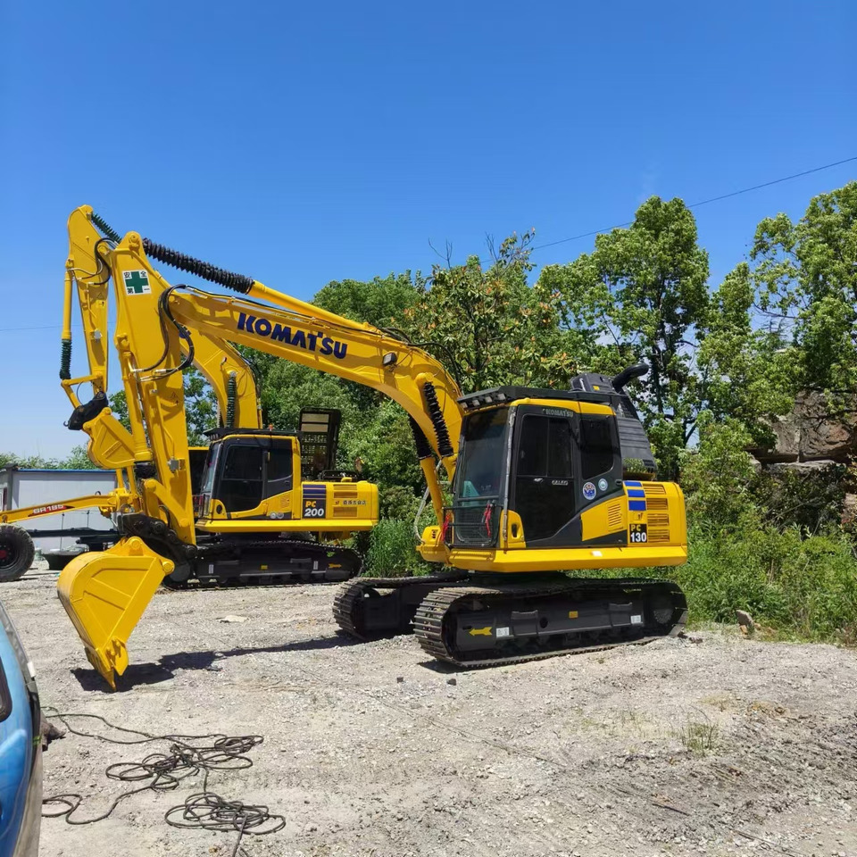 KOMATSU PC130 - Crawler excavator: picture 4 KOMATSU PC130 - Crawler excavator: picture 4