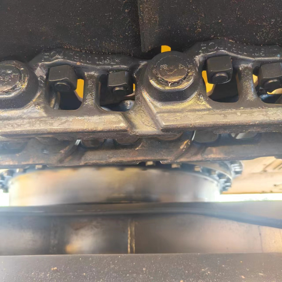 KOMATSU PC200 - Crawler excavator: picture 4 KOMATSU PC200 - Crawler excavator: picture 4