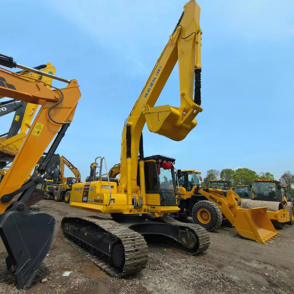 KOMATSU PC240LC-8 - Crawler excavator: picture 1 KOMATSU PC240LC-8 - Crawler excavator: picture 1