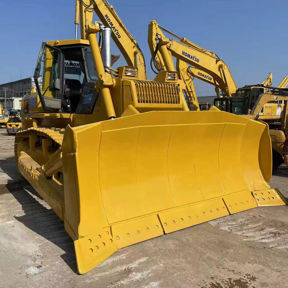 Komatsu D155A-6 - Bulldozer: picture 4 Komatsu D155A-6 - Bulldozer: picture 4