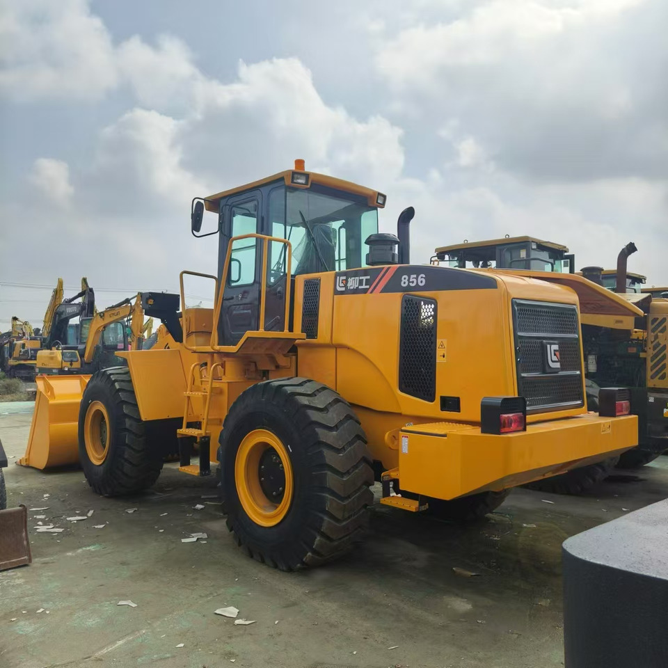 LIUGONG CLG856 - Wheel loader: picture 1 LIUGONG CLG856 - Wheel loader: picture 1