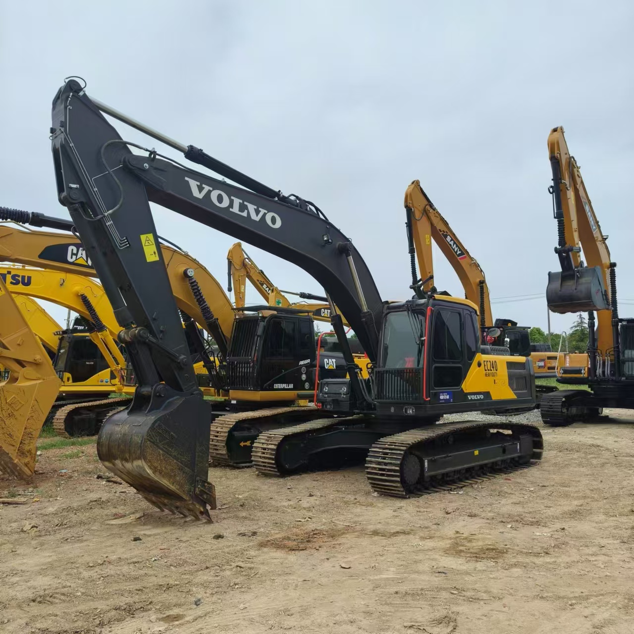 VOLVO EC240 - Crawler excavator: picture 1 VOLVO EC240 - Crawler excavator: picture 1