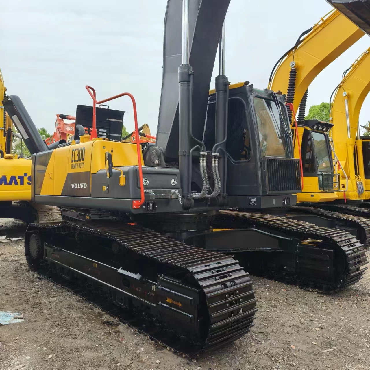 VOLVO EC300 - Crawler excavator: picture 5 VOLVO EC300 - Crawler excavator: picture 5