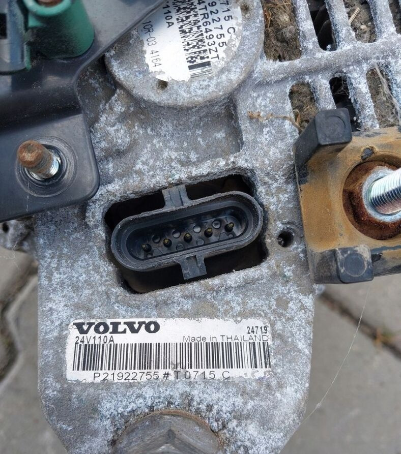 Mitsubishi ALTERNATOR VOLVO FL RENAULT GAMA D8K 110A EURO 6 21922755 - Alternator for Truck: picture 3 Mitsubishi ALTERNATOR VOLVO FL RENAULT GAMA D8K 110A EURO 6 21922755 - Alternator for Truck: picture 3