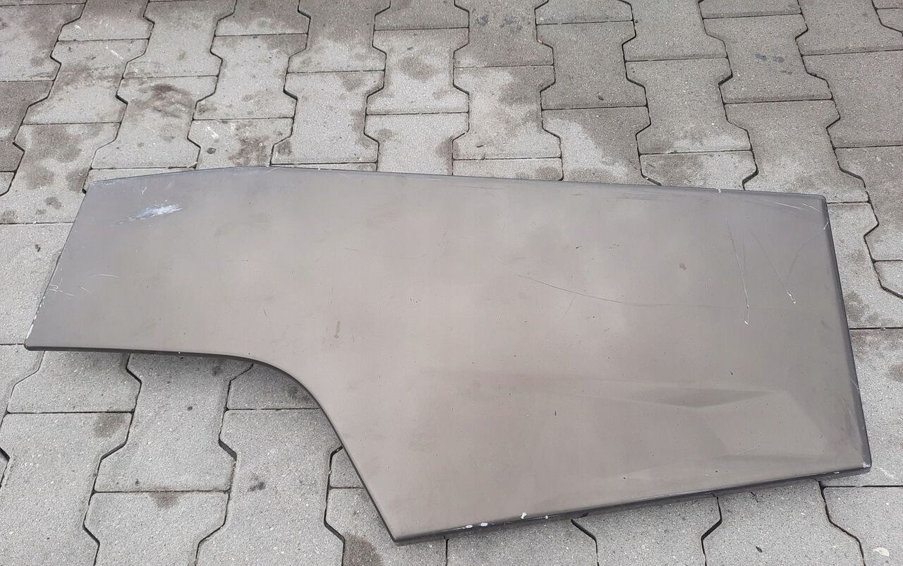 RENAULT KLAPA SCHOWKA DRZWICZKI LEWE RENAULT GAMA RANGE T - Body and exterior for Truck: picture 1 RENAULT KLAPA SCHOWKA DRZWICZKI LEWE RENAULT GAMA RANGE T - Body and exterior for Truck: picture 1