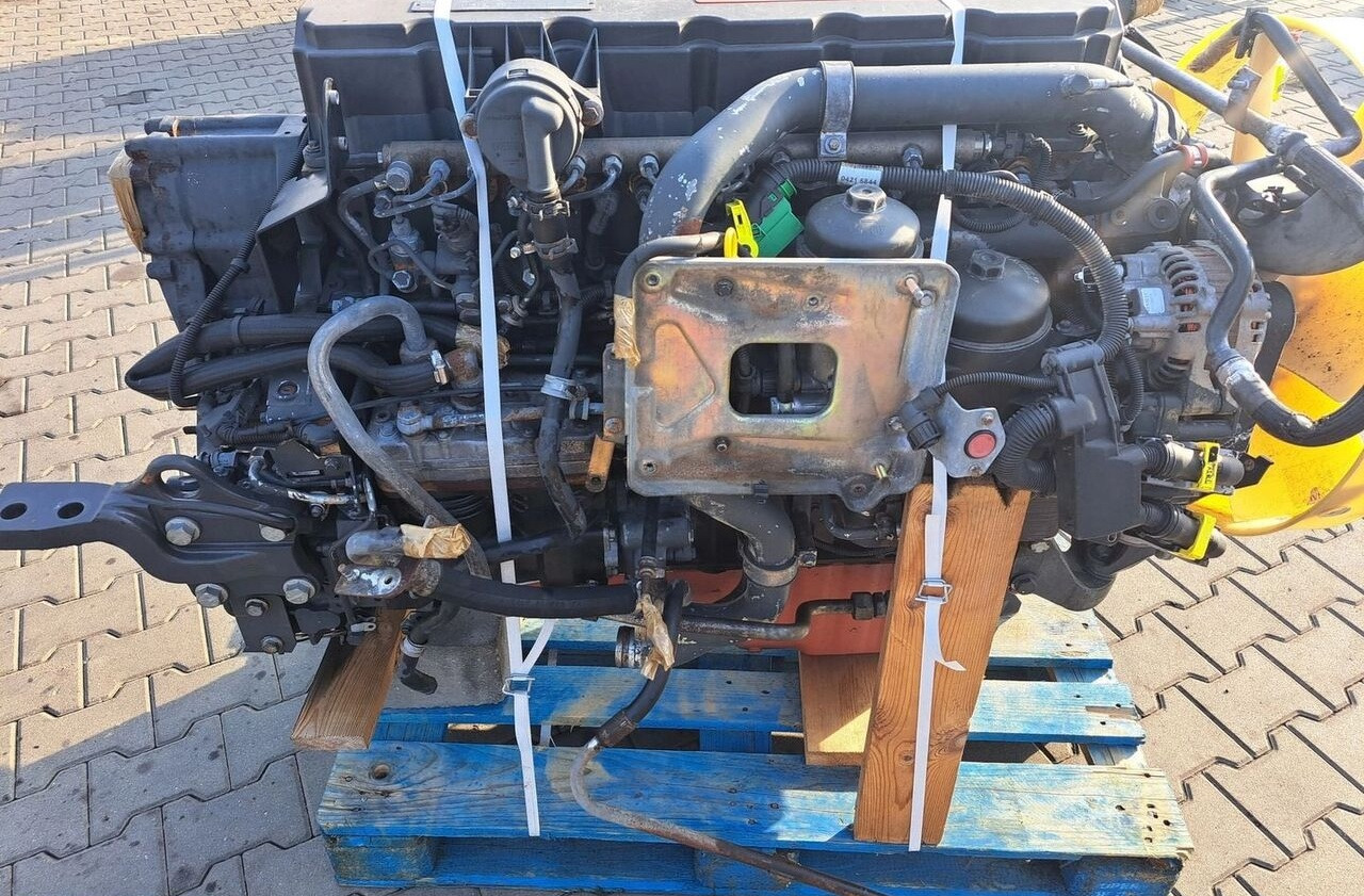 Engine for Truck Renault KOMPLETNY VOLVO FL FE PREMIUM MIDLUM DXI 7 340 D7F EEV EUV RENAULT   Renault DEUTZ: picture 1