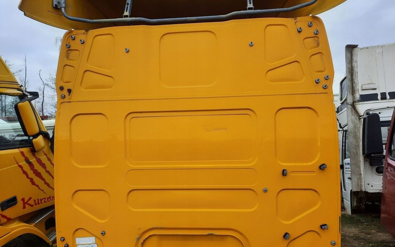 Renault PREMIUM DXI 460 - Cab for Truck: picture 4 Renault PREMIUM DXI 460 - Cab for Truck: picture 4