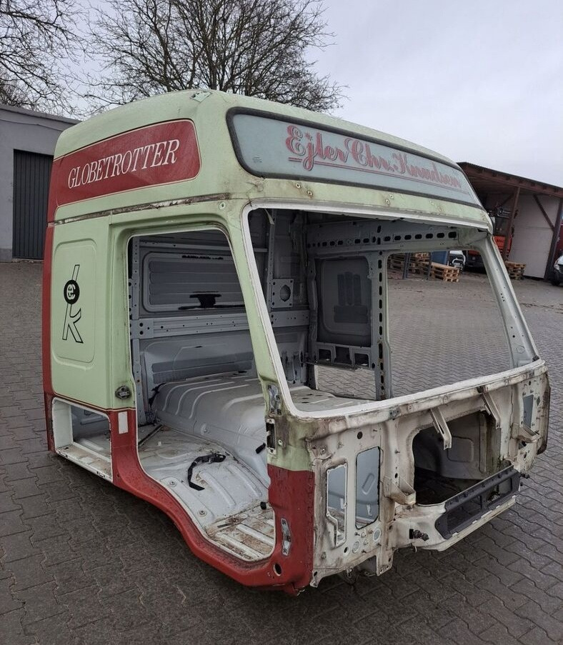 VOLVO KABINA GOŁA SZKIELET VOLVO FM 4 FMX EURO 6 - Cab for Truck: picture 1 VOLVO KABINA GOŁA SZKIELET VOLVO FM 4 FMX EURO 6 - Cab for Truck: picture 1