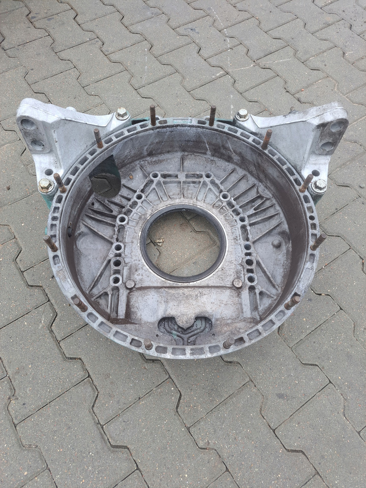 VOLVO OBUDOWA SPRZĘGŁA KOŁA ZAMACHOWEGO VOLVO FM FH D12D RENAULT MAGNUM DXI 12 - Engine and parts for Truck: picture 3 VOLVO OBUDOWA SPRZĘGŁA KOŁA ZAMACHOWEGO VOLVO FM FH D12D RENAULT MAGNUM DXI 12 - Engine and parts for Truck: picture 3