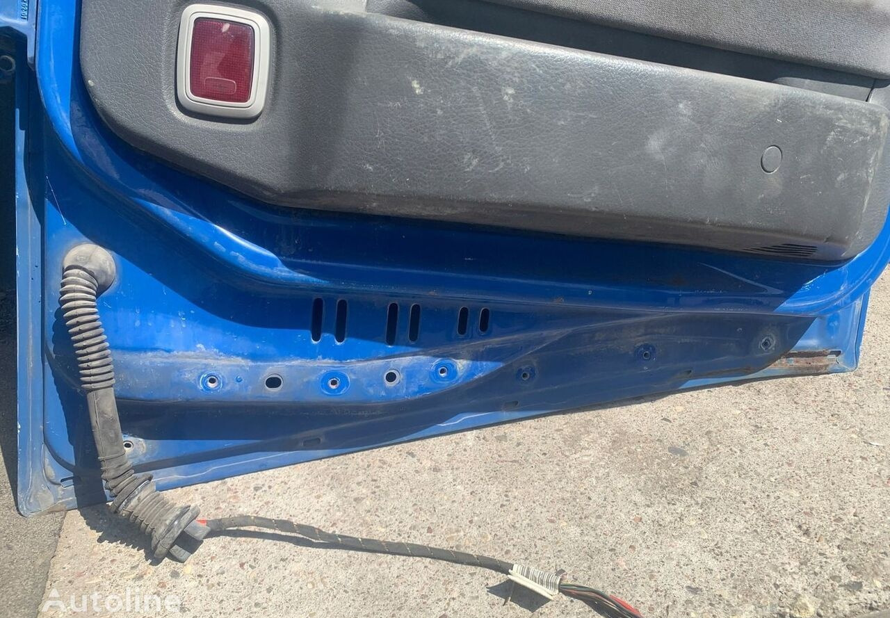 Volvo FH 12 13 - Door and parts for Truck: picture 5 Volvo FH 12 13 - Door and parts for Truck: picture 5