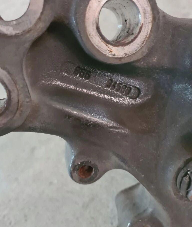 Volvo FH 4 FM 4 FH 5 FM 5 RENAULT GAMA T FI 58 22848432 Volvo VOLVO FH 4 FM 4 FH 5 FM 5 RENAULT GAMA T FI 58 22848432 - Steering knuckle for Truck: picture 3 Volvo FH 4 FM 4 FH 5 FM 5 RENAULT GAMA T FI 58 22848432 Volvo VOLVO FH 4 FM 4 FH 5 FM 5 RENAULT GAMA T FI 58 22848432 - Steering knuckle for Truck: picture 3