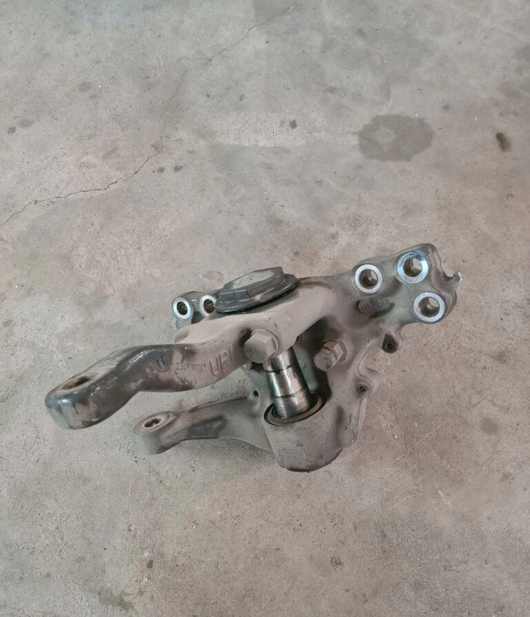 Volvo FH 4 FM 4 FH 5 FM 5 RENAULT GAMA T FI 58 22848432 Volvo VOLVO FH 4 FM 4 FH 5 FM 5 RENAULT GAMA T FI 58 22848432 - Steering knuckle for Truck: picture 1 Volvo FH 4 FM 4 FH 5 FM 5 RENAULT GAMA T FI 58 22848432 Volvo VOLVO FH 4 FM 4 FH 5 FM 5 RENAULT GAMA T FI 58 22848432 - Steering knuckle for Truck: picture 1