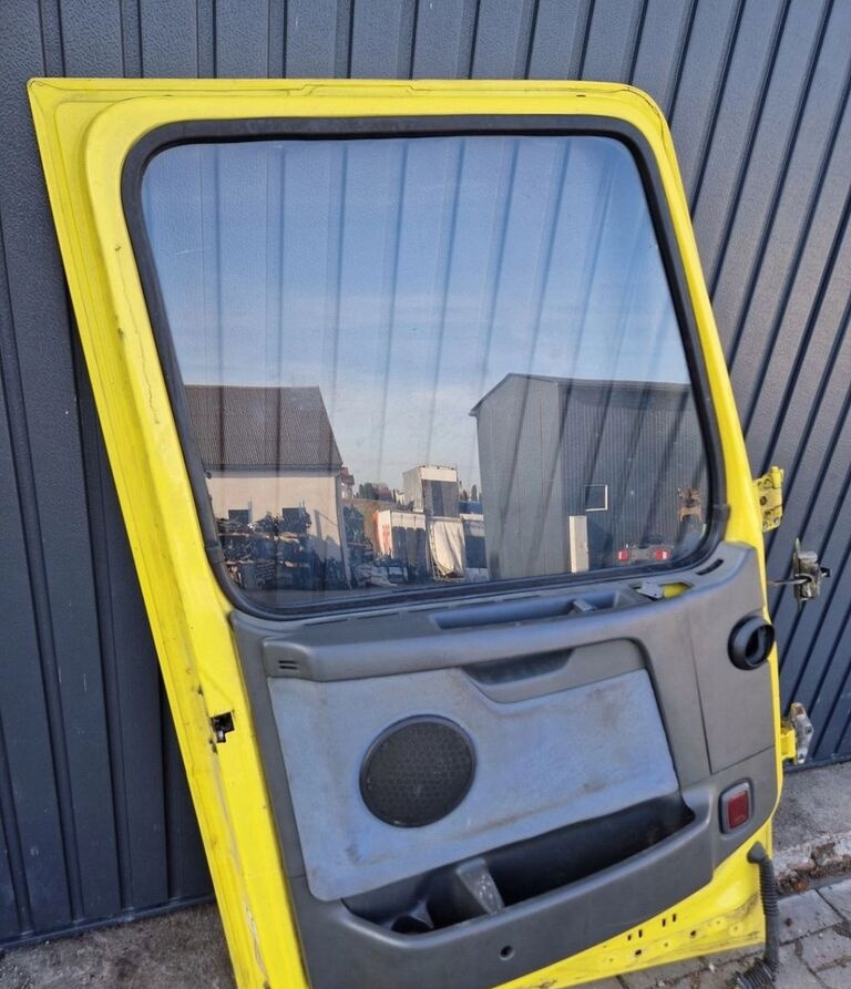 Volvo KOMPLETNE LEWE FH 12 13   Volvo FH 12 13 - Door and parts for Truck: picture 3 Volvo KOMPLETNE LEWE FH 12 13   Volvo FH 12 13 - Door and parts for Truck: picture 3