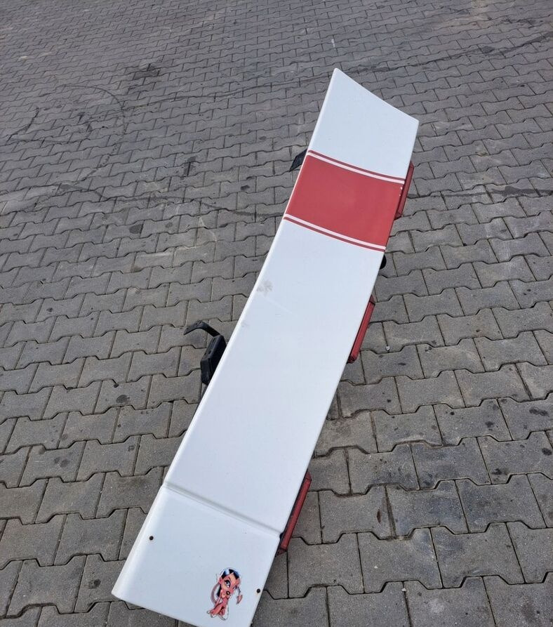 Volvo OWIEWKA LEWA SPOILER ZAKABINOWY VOLVO FH 12 13 - Aerodynamics/ Spoiler for Truck: picture 4 Volvo OWIEWKA LEWA SPOILER ZAKABINOWY VOLVO FH 12 13 - Aerodynamics/ Spoiler for Truck: picture 4