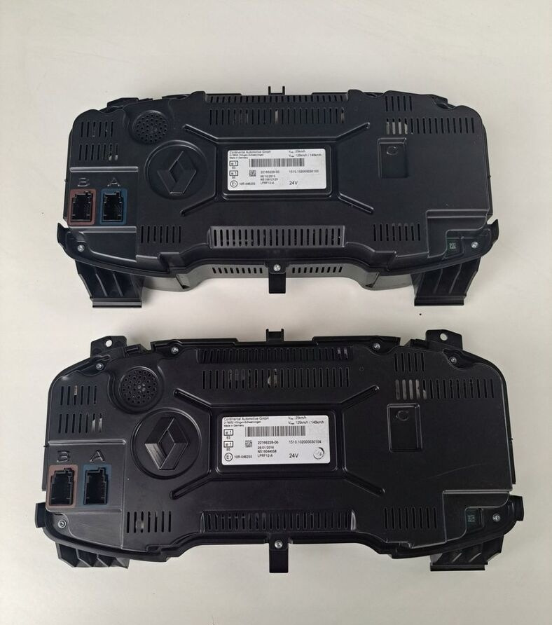 ZEGARY LICZNIKI AUTOMAT RENAULT GAMA T RANGE 22166228 - Dashboard for Truck: picture 1 ZEGARY LICZNIKI AUTOMAT RENAULT GAMA T RANGE 22166228 - Dashboard for Truck: picture 1