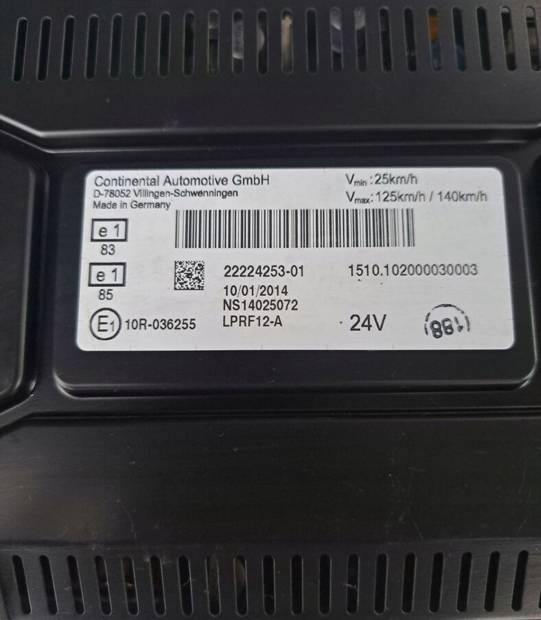 ZEGARY LICZNIKI AUTOMAT RENAULT GAMA T RANGE 22224253 - Dashboard for Truck: picture 2 ZEGARY LICZNIKI AUTOMAT RENAULT GAMA T RANGE 22224253 - Dashboard for Truck: picture 2