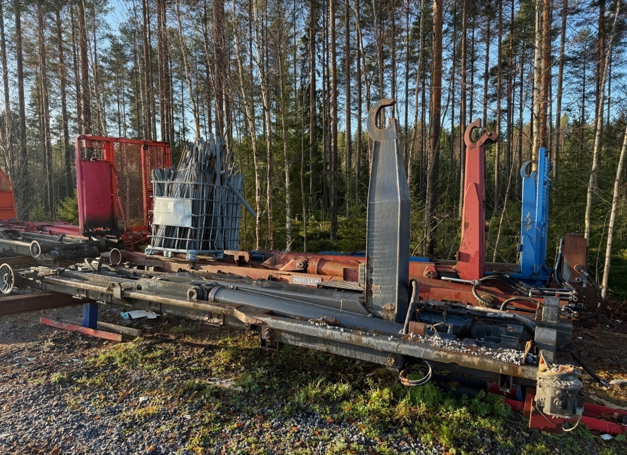 Koukkulaitteet ja vaijerilaitteet - Hook lift truck: picture 1 Koukkulaitteet ja vaijerilaitteet - Hook lift truck: picture 1