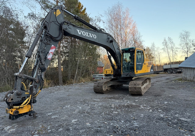 VolvoEC210 BLC - Other machinery: picture 2 VolvoEC210 BLC - Other machinery: picture 2