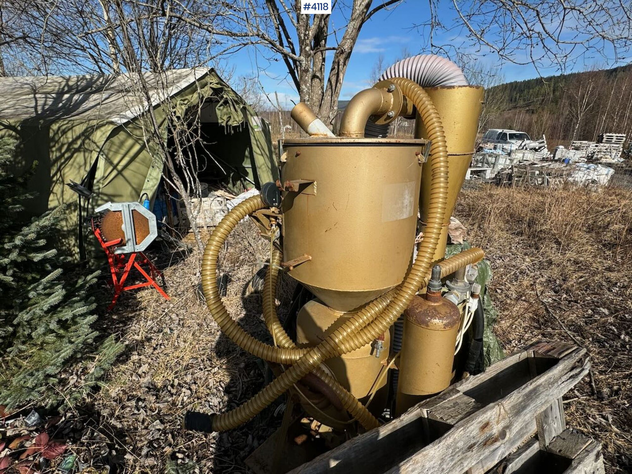 1979 Friedrich Goldmann sandblaster - Workshop equipment: picture 2 1979 Friedrich Goldmann sandblaster - Workshop equipment: picture 2