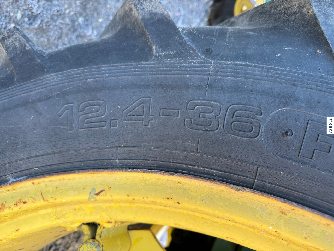 Farm tractor 1981 John Deere 1140 Synchron with front loader: picture 18 Farm tractor 1981 John Deere 1140 Synchron with front loader: picture 18