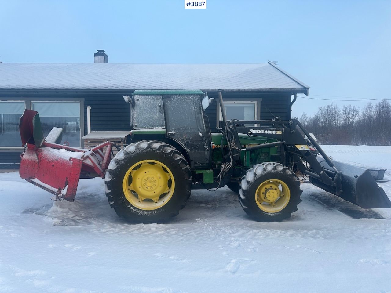 1987 John Deere Power Synchron 2450 4x4 w/ Quicke 4300 front loader, snow blower and gravel bucket. WATCH VIDEO. - Farm tractor: picture 2 1987 John Deere Power Synchron 2450 4x4 w/ Quicke 4300 front loader, snow blower and gravel bucket. WATCH VIDEO. - Farm tractor: picture 2