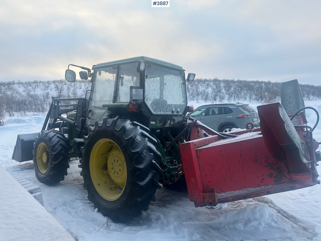 1987 John Deere Power Synchron 2450 4x4 w/ Quicke 4300 front loader, snow blower and gravel bucket. WATCH VIDEO. - Farm tractor: picture 5 1987 John Deere Power Synchron 2450 4x4 w/ Quicke 4300 front loader, snow blower and gravel bucket. WATCH VIDEO. - Farm tractor: picture 5