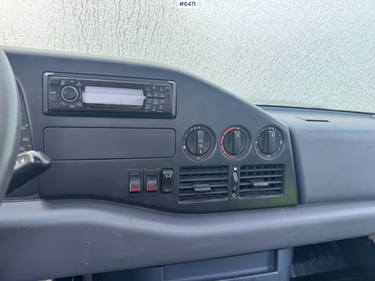 Flatbed van 1996 Mercedes 412D Flatbed truck w/ Rear-mounted crane.: picture 18