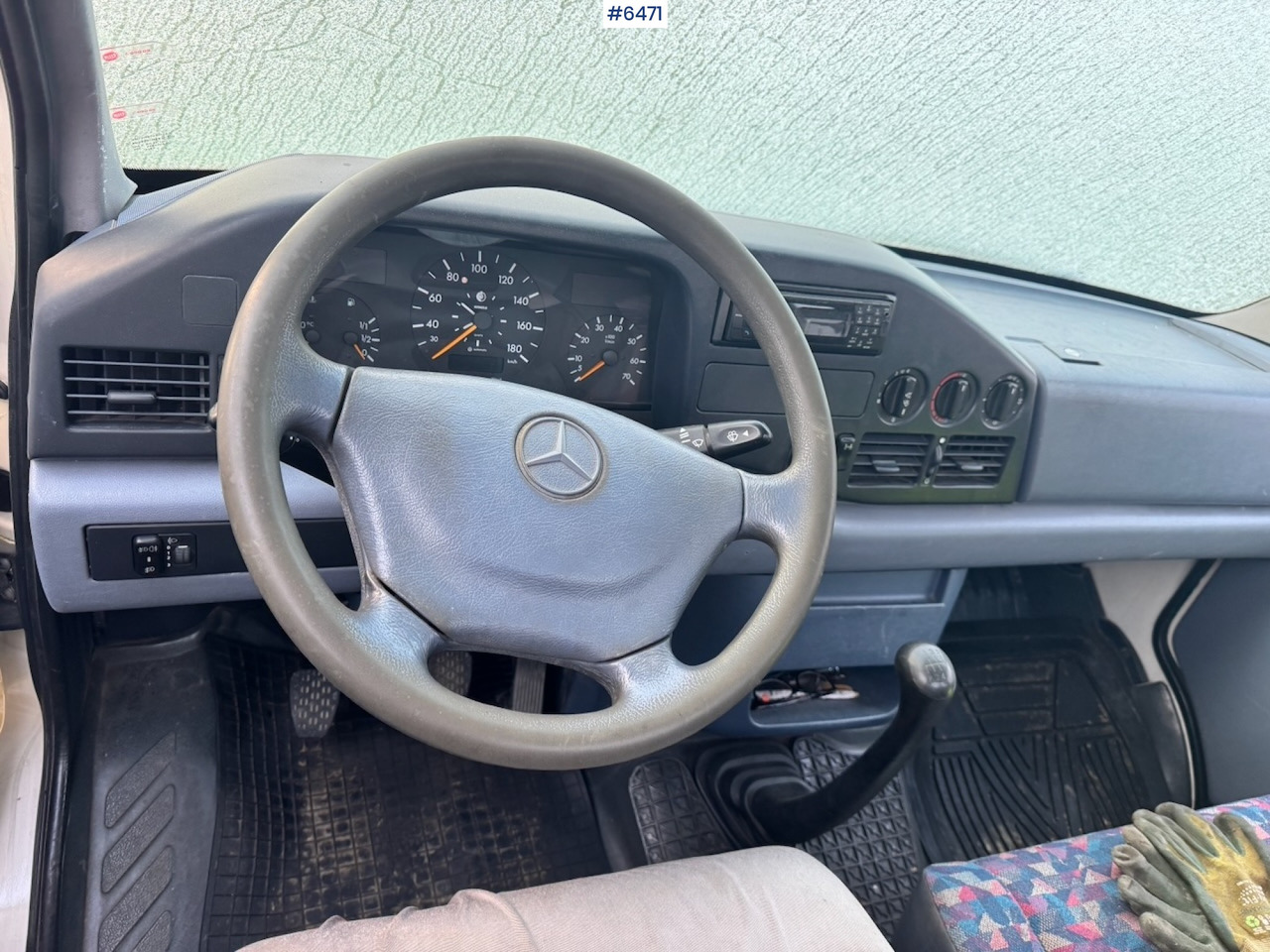 Flatbed van 1996 Mercedes 412D Flatbed truck w/ Rear-mounted crane.: picture 14