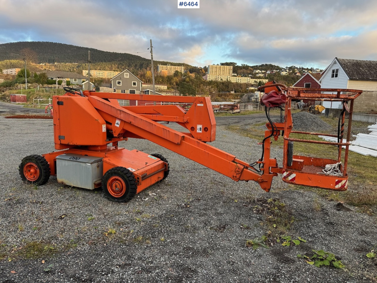 1998 Haulette HA 15 I Bomlift. Rep. object. - Aerial platform: picture 1 1998 Haulette HA 15 I Bomlift. Rep. object. - Aerial platform: picture 1