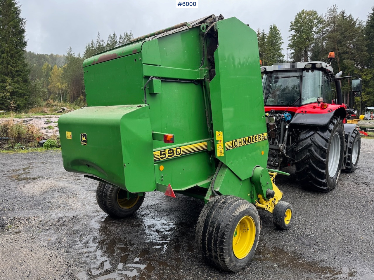 2000 John Deere 590 Round Baler. - Hay and forage equipment: picture 5 2000 John Deere 590 Round Baler. - Hay and forage equipment: picture 5